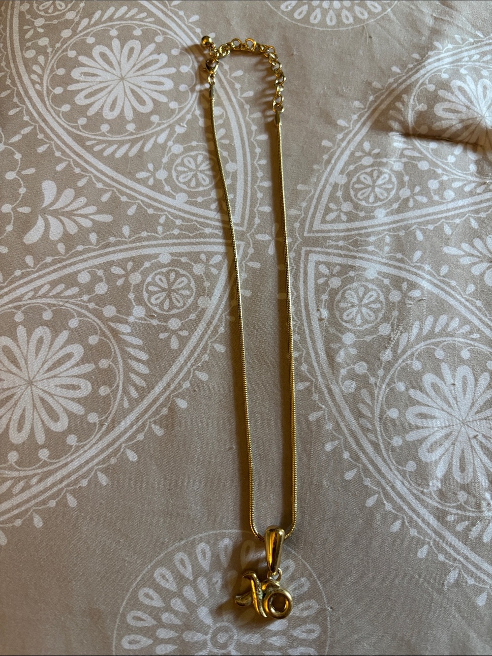 Gold-tone Women’s Pendant Necklace - Elegant Script Charm
